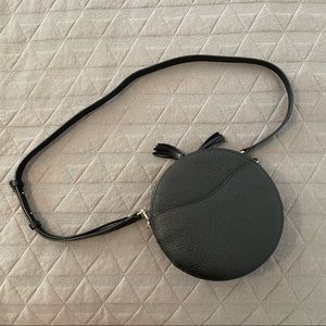 Cuyana Circle Crossbody Bag